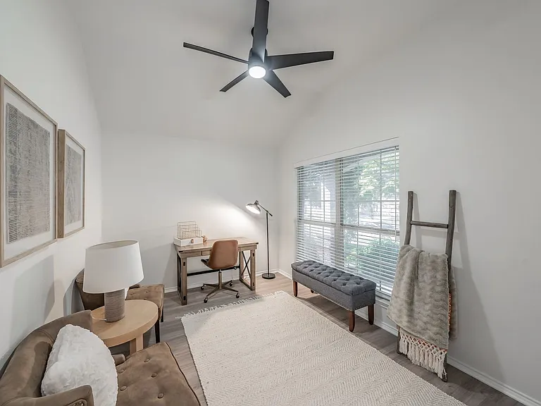 9040 Weller Ln — Photo 20