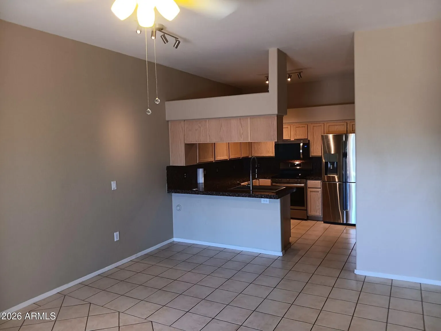 2 bed, 2.0 bath, 969 sqft, $1,750 — Photo 4