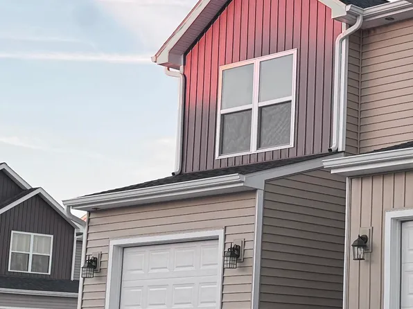 3586 Canal Square Dr, New Haven, IN 46774