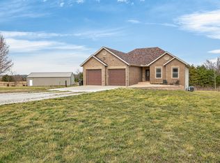 2459 Old Hillcrest Road, Marshfield, MO 65706