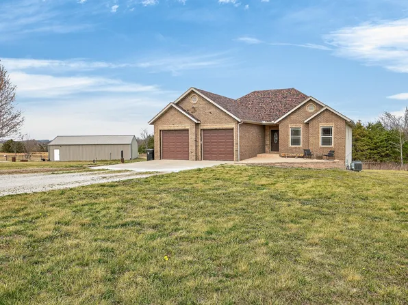 2459 Old Hillcrest Road, Marshfield, MO 65706