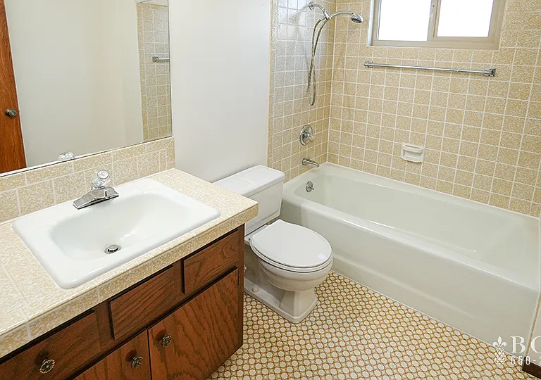 78 Alcatraz Ave — Photo 8