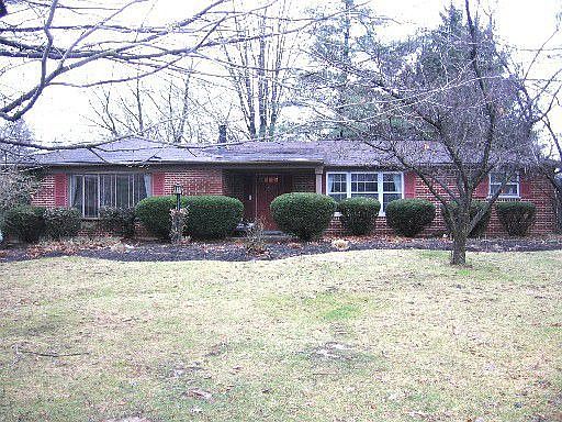 3 bedroom brick ranch