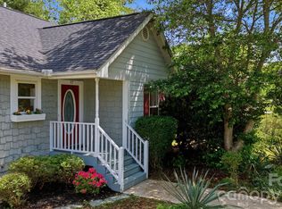 77 Lees Creek Rd, Asheville, NC 28806