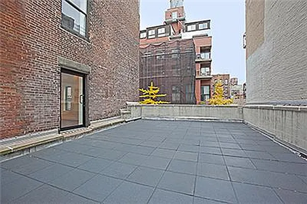 Rented by Buchbinder & Warren | media 23