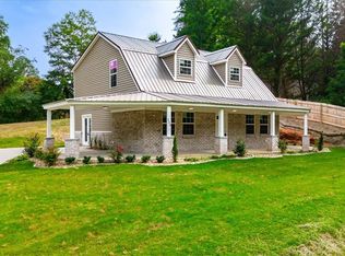 114 Sabra Dr, Easley, SC 29642