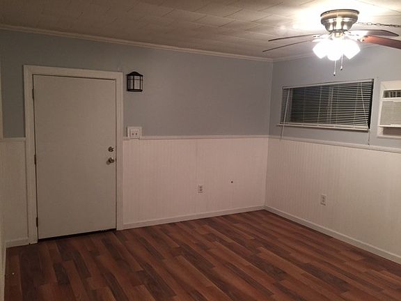 4th image of 119 Katherine St NE APT B