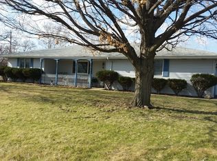 3251 Caton Farm Rd, Joliet, IL 60431