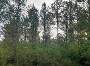 3 Gin Rd, Milton, FL 32571