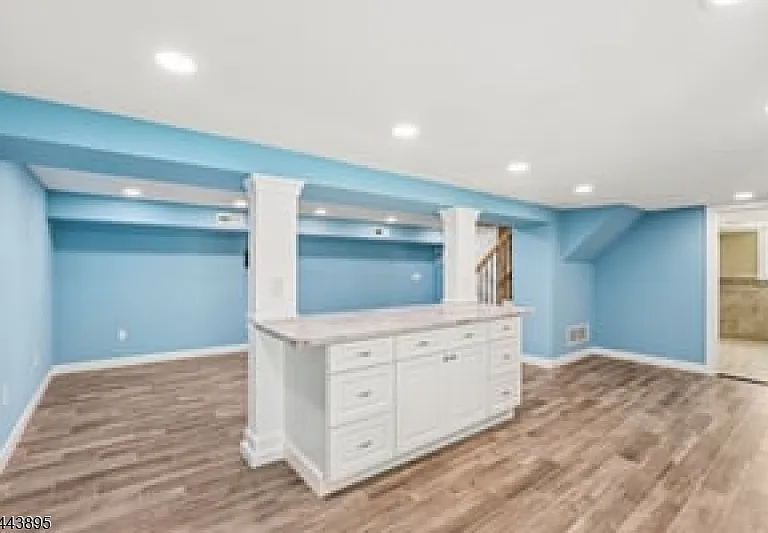 50 Lincoln Pl — Photo 21