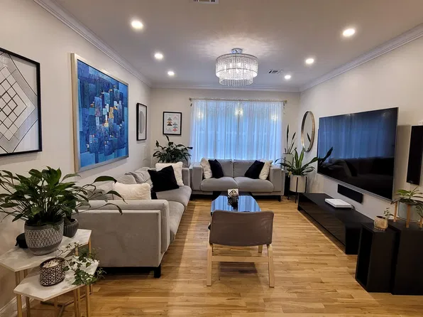 214 Jackson St APT 2, Hoboken, NJ 07030