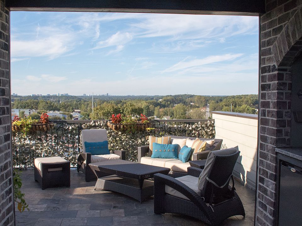 Rooftop Patio