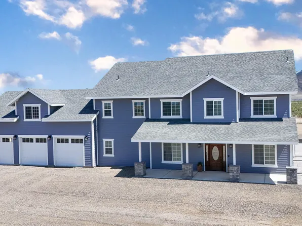 6300 Bear Grass Rd, Winnemucca, NV 89445