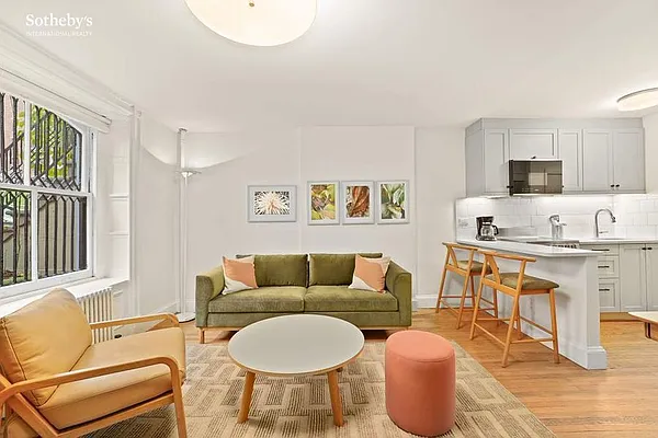 Rented by Sotheby's International Realty | media 1