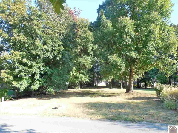916 Lakeview Dr Lot 19M, Paducah, KY 42003