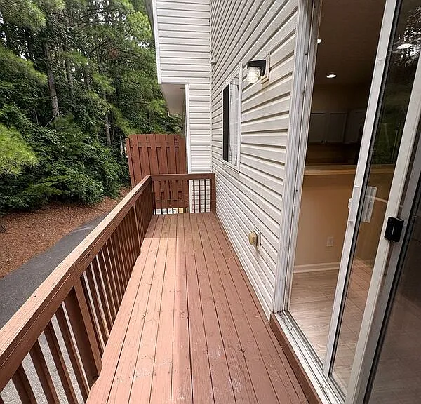 231 Village Square Dr — Photo 29