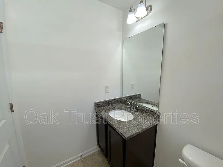 9139 Parlor Dr — Photo 11