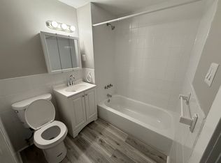 142 School St #2, Manchester, CT 06040