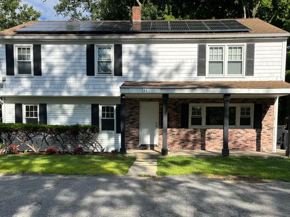 111 Hall St Floor 1, Leominster, MA 01453
