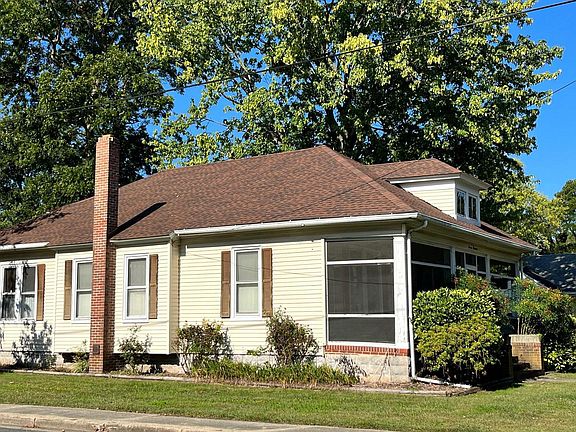 2nd image of 1100 Glasgow St