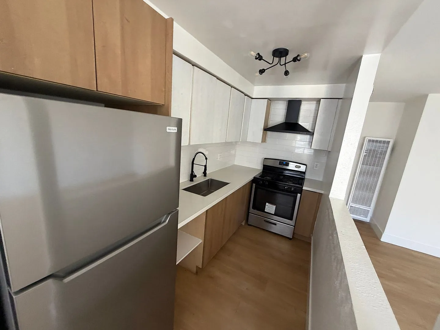 14112 Yukon Ave — Photo 3