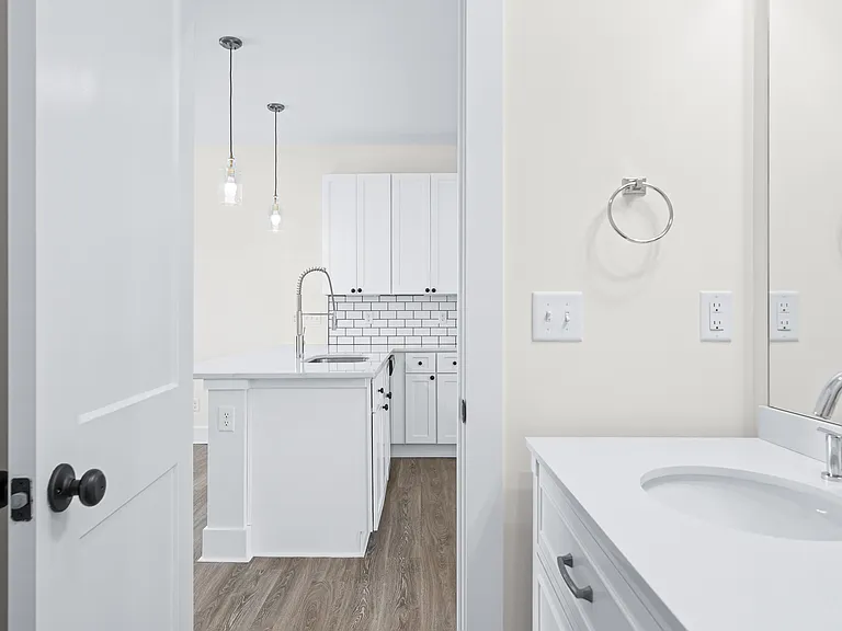 1424 Spring Pointe Ln — Photo 14