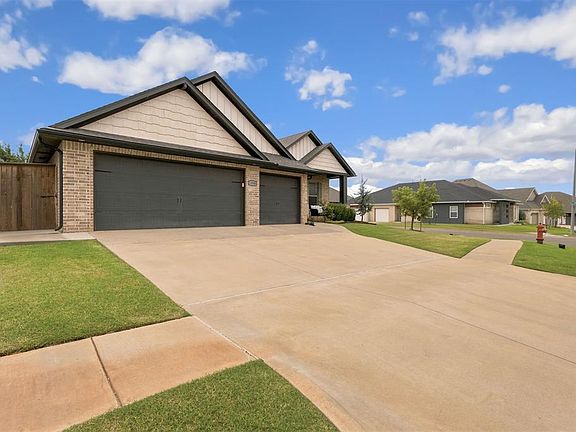 2nd image of 15900 Langley Way