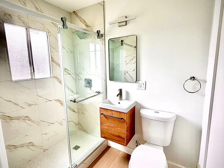 818 Grant St — Photo 32
