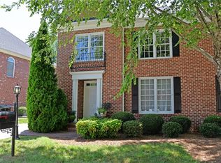 5 Dutchmans Pipe Cv, Greensboro, NC 27455