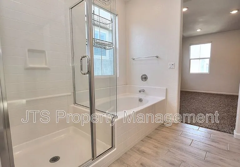3217 Sunny Gate Ln — Photo 65
