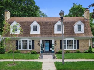 1201 E Glendale Ave #1203, Milwaukee, WI 53211
