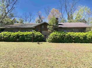 189 Van Deman Ct, Fitzgerald, GA 31750