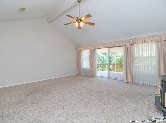 3rd image of 110 Crestview Dr