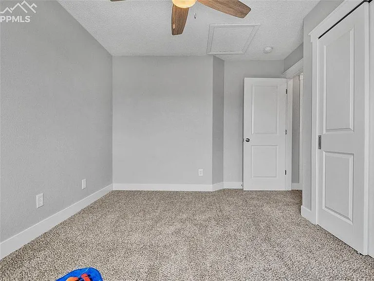 7154 Grand Prairie Dr — Photo 23