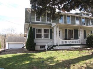 207 Spring Mount Rd, Schwenksville, PA 19473