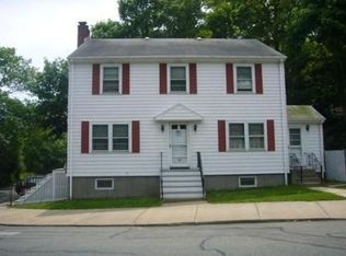 1 Pine Point Rd, Lynn, MA 01904
