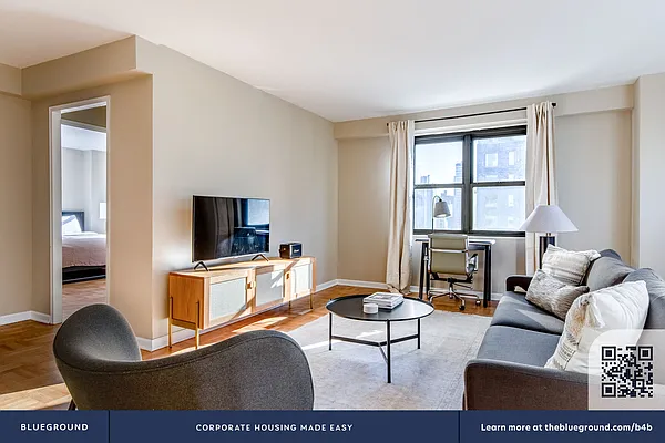 Rented by The Blueground | media 5