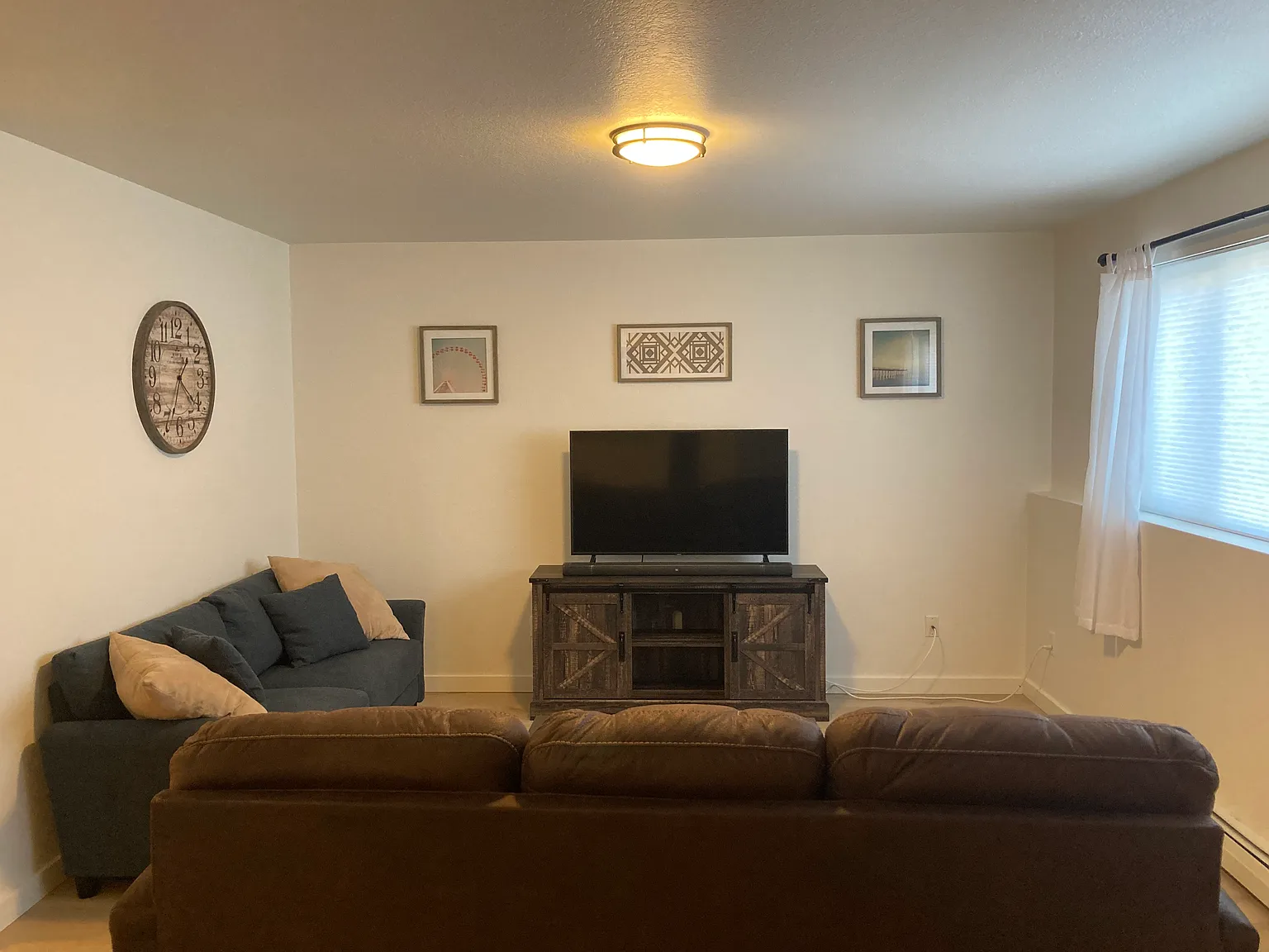 Furnished rental — Photo 4