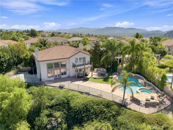 25745 Wallace Pl, Stevenson Ranch, CA 91381