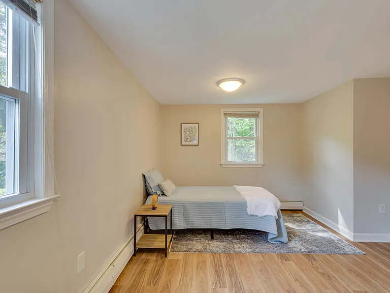 215 Blue Hill Dr — Photo 23