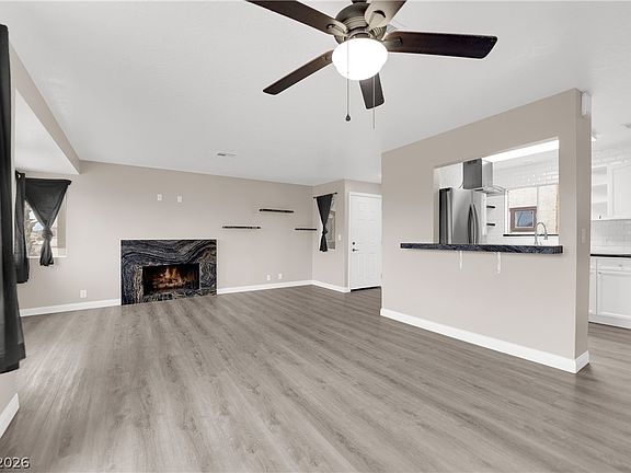 4th image of 5049 Spencer St Unit A