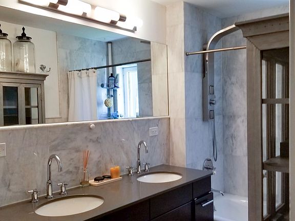 5th image of 3751 Riverdale Ave APT 4B