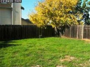 220 Emerald Way, Hercules, CA 94547