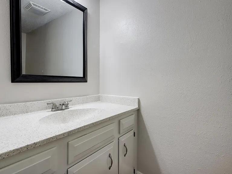 13185 Mill Stone Dr — Photo 14