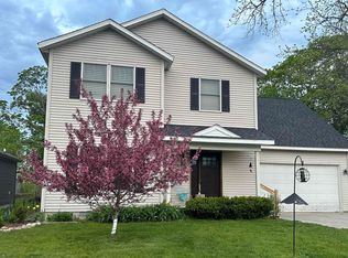 218 Brand St, Elk Rapids, MI 49629