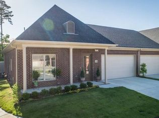 408 Valley Ranch Cir, Little Rock, AR 72223