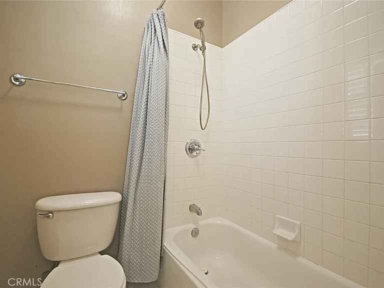 28406 Falcon Crest Dr — Photo 31