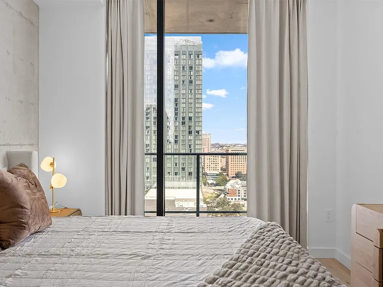 610 Davis St #2010 — Photo 10
