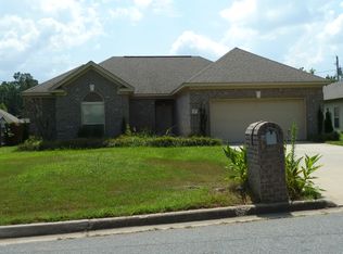 9 Springtree Cir, Little Rock, AR 72209