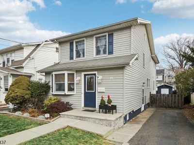 21 Rowe St, Bloomfield, NJ, 07003